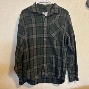 Under Armour Flannel Medium